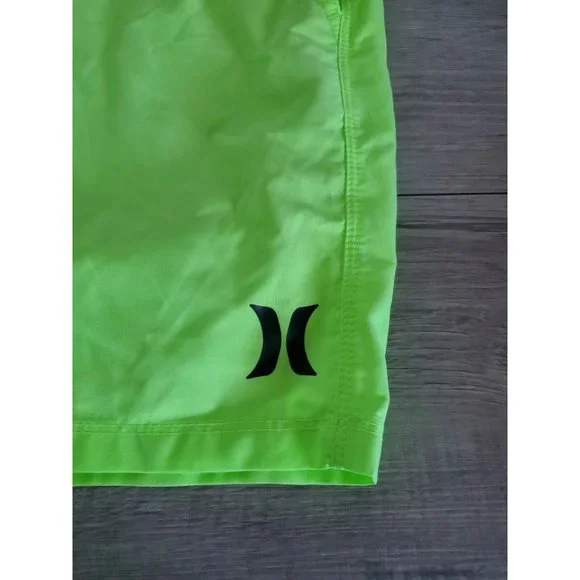 Men's HURLEY PHANTOM Neon Green Board Surf Shorts Swim Trunks Sz M 5" inseam NWT - Picture 7 of 10
